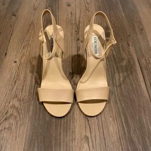 Steve Madden Nude Heels